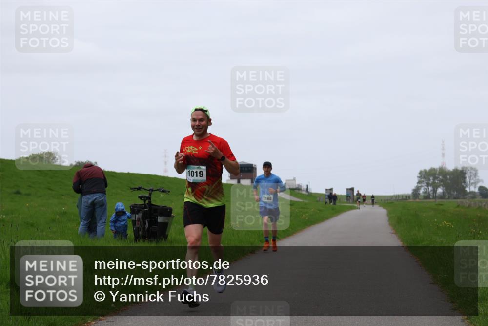 04.05.2025 - 8. Wedeler Halbmarathon Yannick Fuchs http://msf.ph/oto/7825936 04.05.2025 11:13:12 Laufen 1019, 1168 meine-sportfotos.de