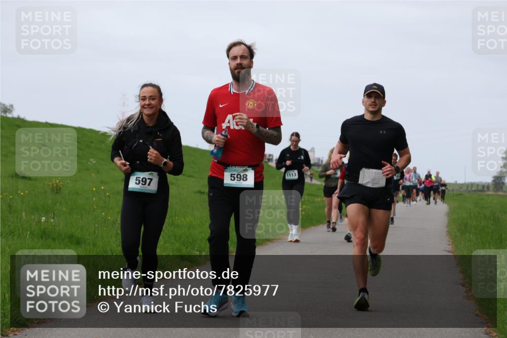 04.05.2025 - 8. Wedeler Halbmarathon Yannick Fuchs http://msf.ph/oto/7825977 04.05.2025 11:33:02 Laufen 597, 598, 1113 meine-sportfotos.de