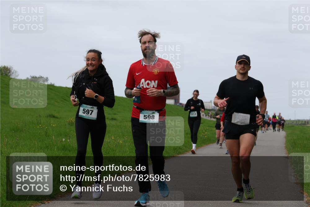 04.05.2025 - 8. Wedeler Halbmarathon Yannick Fuchs http://msf.ph/oto/7825983 04.05.2025 11:33:03 Laufen 597, 1113, 598 meine-sportfotos.de