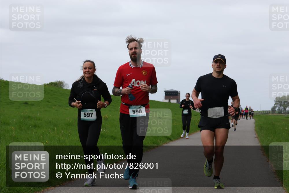 04.05.2025 - 8. Wedeler Halbmarathon Yannick Fuchs http://msf.ph/oto/7826001 04.05.2025 11:33:04 Laufen 597, 598, 1113 meine-sportfotos.de