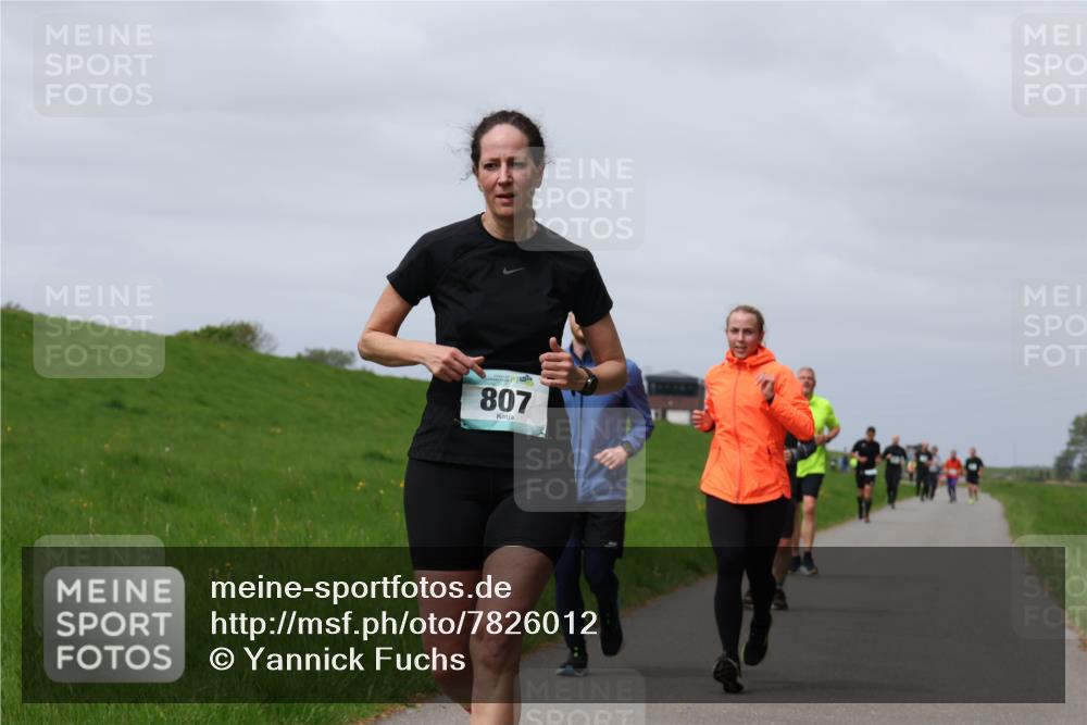 04.05.2025 - 8. Wedeler Halbmarathon Yannick Fuchs http://msf.ph/oto/7826012 04.05.2025 11:55:14 Laufen 807 meine-sportfotos.de