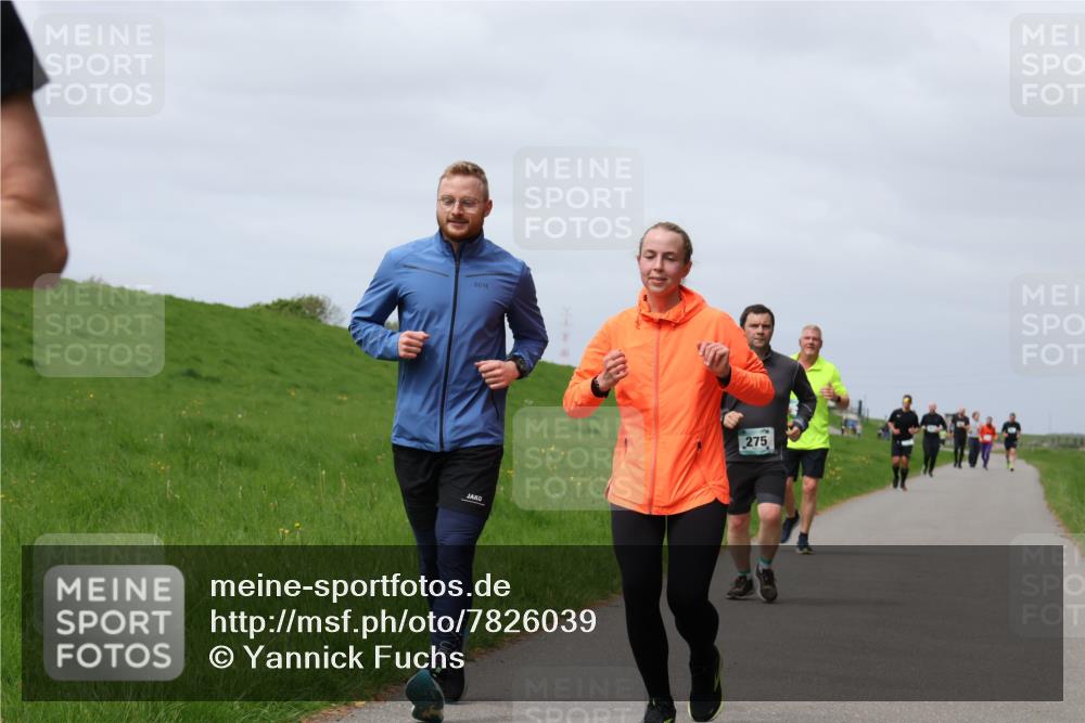 04.05.2025 - 8. Wedeler Halbmarathon Yannick Fuchs http://msf.ph/oto/7826039 04.05.2025 11:55:15 Laufen 275 meine-sportfotos.de
