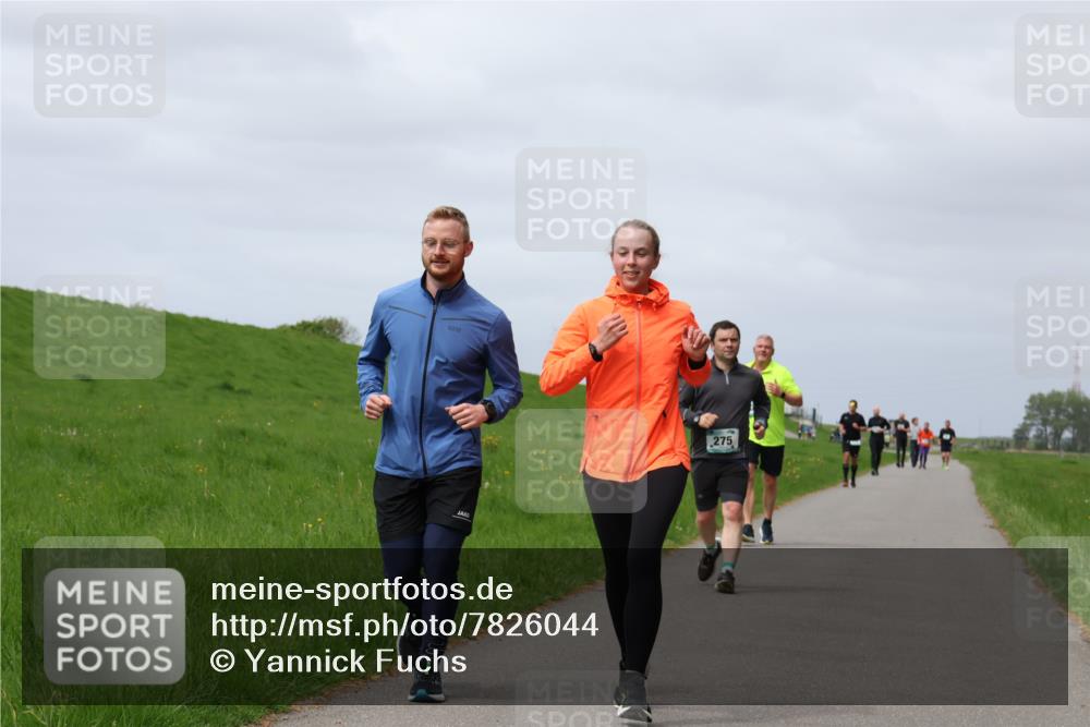 04.05.2025 - 8. Wedeler Halbmarathon Yannick Fuchs http://msf.ph/oto/7826044 04.05.2025 11:55:15 Laufen 275 meine-sportfotos.de
