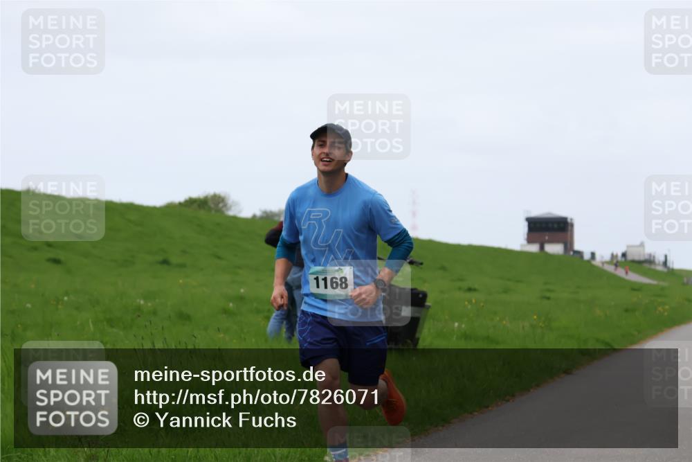 04.05.2025 - 8. Wedeler Halbmarathon Yannick Fuchs http://msf.ph/oto/7826071 04.05.2025 11:13:16 Laufen 1168 meine-sportfotos.de