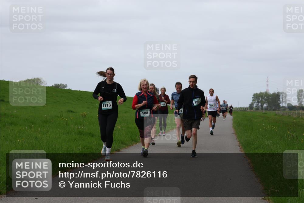 04.05.2025 - 8. Wedeler Halbmarathon Yannick Fuchs http://msf.ph/oto/7826116 04.05.2025 11:33:11 Laufen 1113, 588, 1014, 558 meine-sportfotos.de
