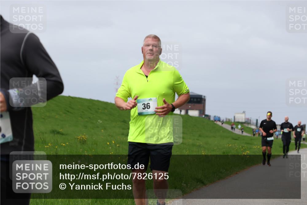 04.05.2025 - 8. Wedeler Halbmarathon Yannick Fuchs http://msf.ph/oto/7826125 04.05.2025 11:55:19 Laufen 36 meine-sportfotos.de