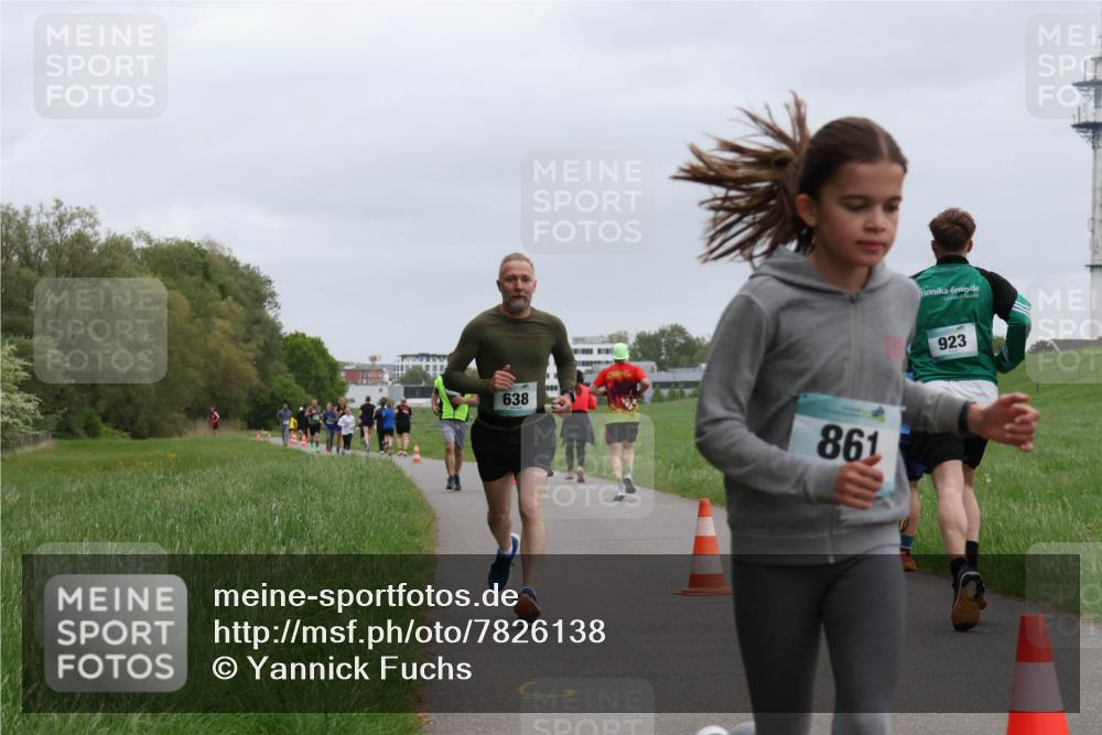 04.05.2025 - 8. Wedeler Halbmarathon Yannick Fuchs http://msf.ph/oto/7826138 04.05.2025 11:13:24 Laufen 638, 861, 923 meine-sportfotos.de