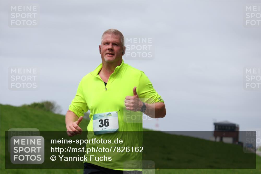 04.05.2025 - 8. Wedeler Halbmarathon Yannick Fuchs http://msf.ph/oto/7826162 04.05.2025 11:55:20 Laufen 36 meine-sportfotos.de
