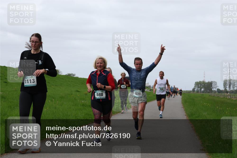 04.05.2025 - 8. Wedeler Halbmarathon Yannick Fuchs http://msf.ph/oto/7826190 04.05.2025 11:33:14 Laufen 1113, 588, 668, 639, 558 meine-sportfotos.de