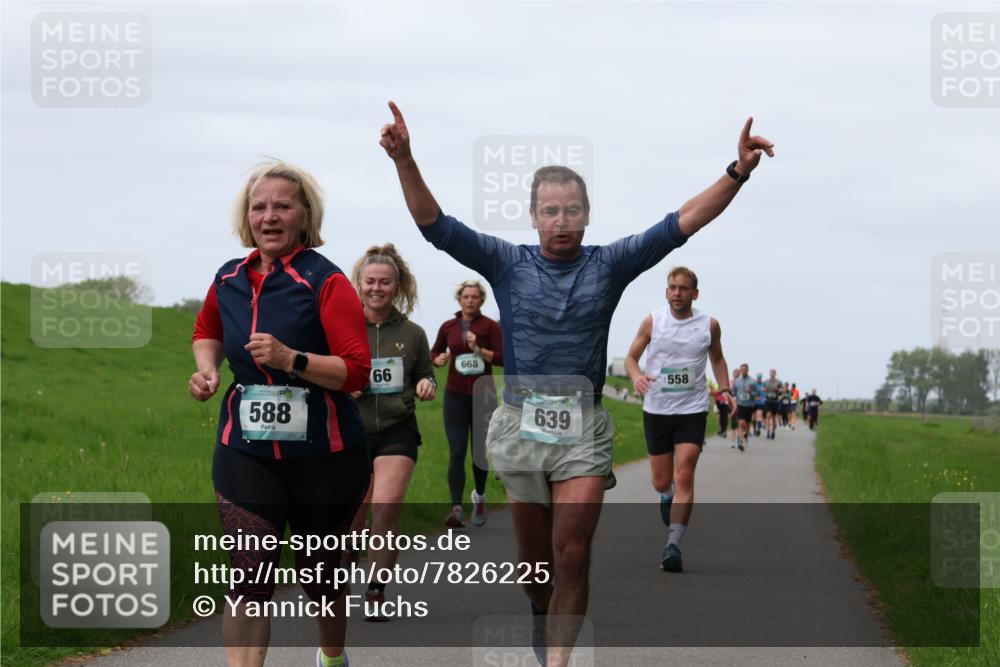 04.05.2025 - 8. Wedeler Halbmarathon Yannick Fuchs http://msf.ph/oto/7826225 04.05.2025 11:33:15 Laufen 588, 66, 668, 639, 558 meine-sportfotos.de