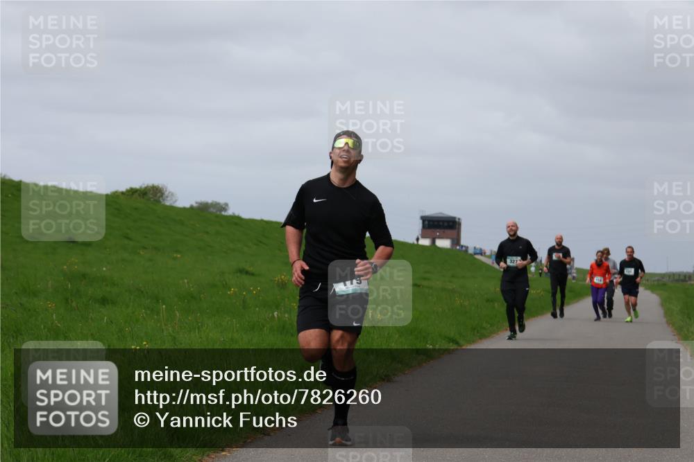 04.05.2025 - 8. Wedeler Halbmarathon Yannick Fuchs http://msf.ph/oto/7826260 04.05.2025 11:55:32 Laufen  meine-sportfotos.de