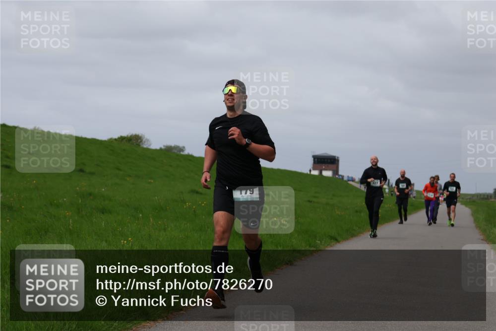 04.05.2025 - 8. Wedeler Halbmarathon Yannick Fuchs http://msf.ph/oto/7826270 04.05.2025 11:55:32 Laufen 179 meine-sportfotos.de
