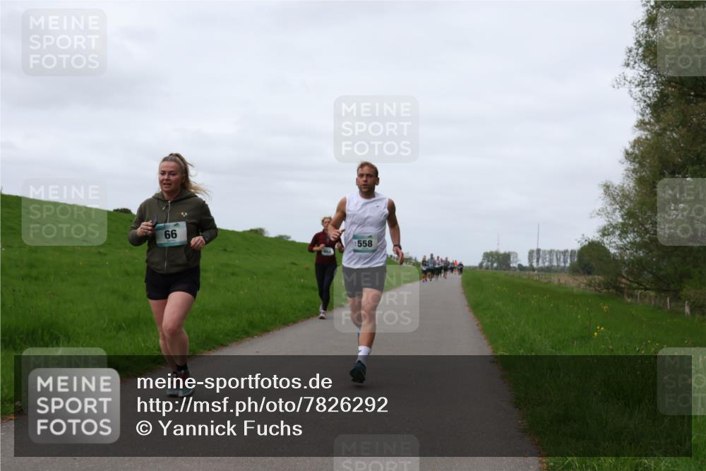 04.05.2025 - 8. Wedeler Halbmarathon Yannick Fuchs http://msf.ph/oto/7826292 04.05.2025 11:33:17 Laufen 66, 558 meine-sportfotos.de