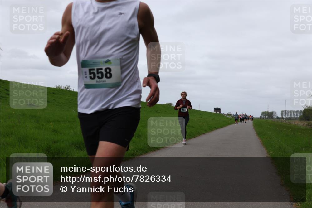 04.05.2025 - 8. Wedeler Halbmarathon Yannick Fuchs http://msf.ph/oto/7826334 04.05.2025 11:33:19 Laufen 558, 668 meine-sportfotos.de