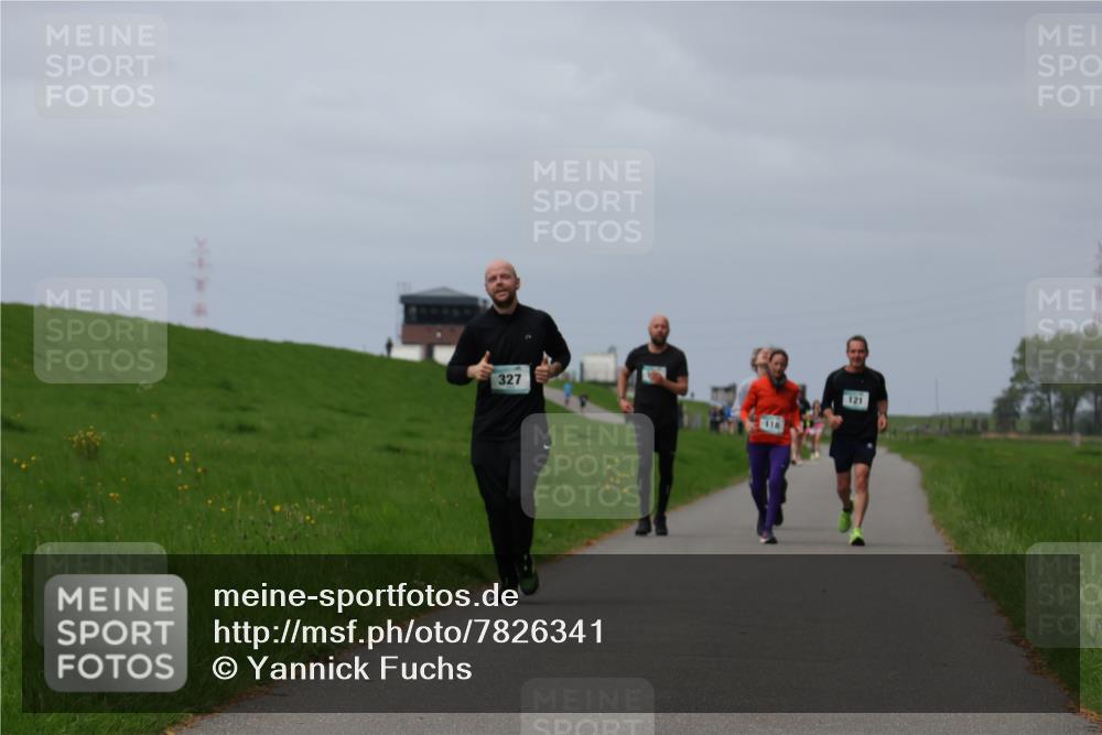 04.05.2025 - 8. Wedeler Halbmarathon Yannick Fuchs http://msf.ph/oto/7826341 04.05.2025 11:55:35 Laufen 327, 118, 121 meine-sportfotos.de