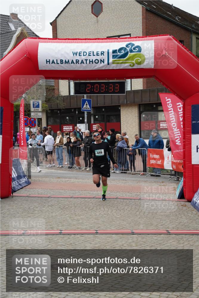 04.05.2025 - 8. Wedeler Halbmarathon Felixshl http://msf.ph/oto/7826371 04.05.2025 12:03:31 Ziel 449 meine-sportfotos.de