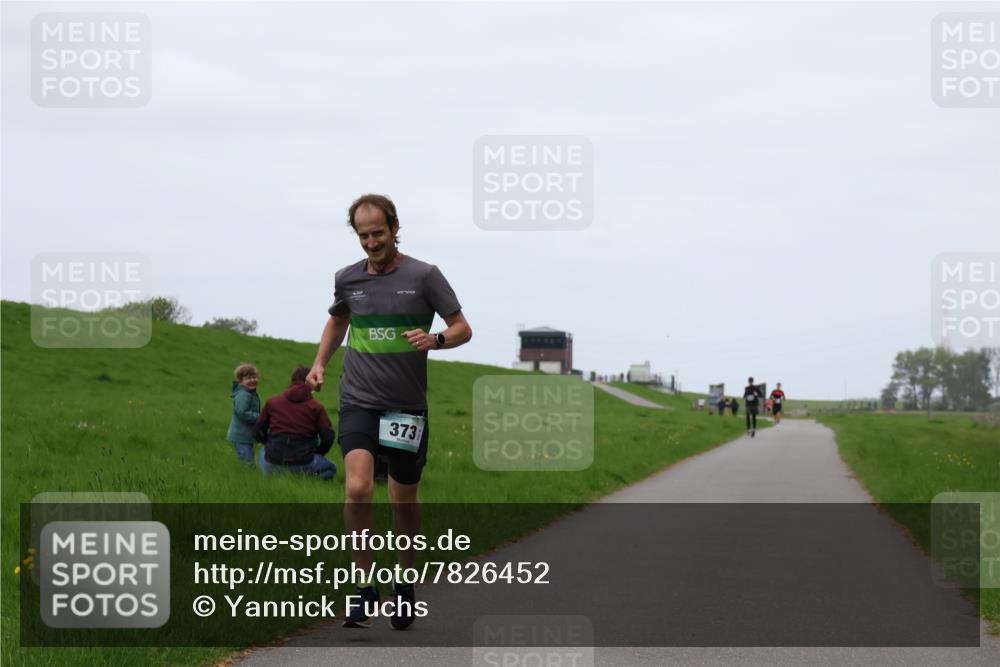 04.05.2025 - 8. Wedeler Halbmarathon Yannick Fuchs http://msf.ph/oto/7826452 04.05.2025 11:13:45 Laufen 373 meine-sportfotos.de
