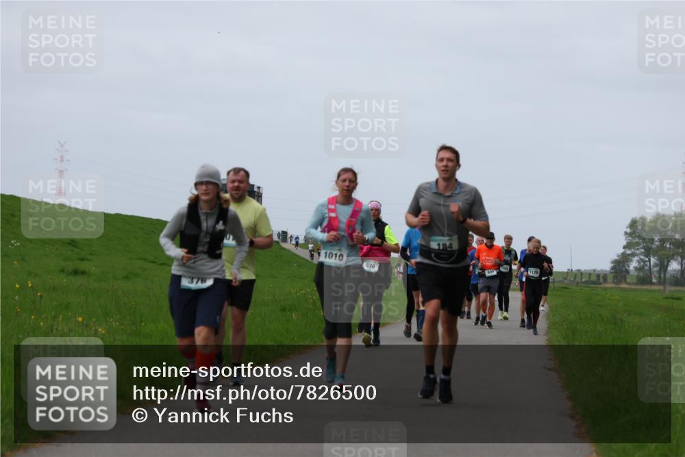 04.05.2025 - 8. Wedeler Halbmarathon Yannick Fuchs http://msf.ph/oto/7826500 04.05.2025 11:33:32 Laufen 376, 1010, 636, 184, 1179 meine-sportfotos.de