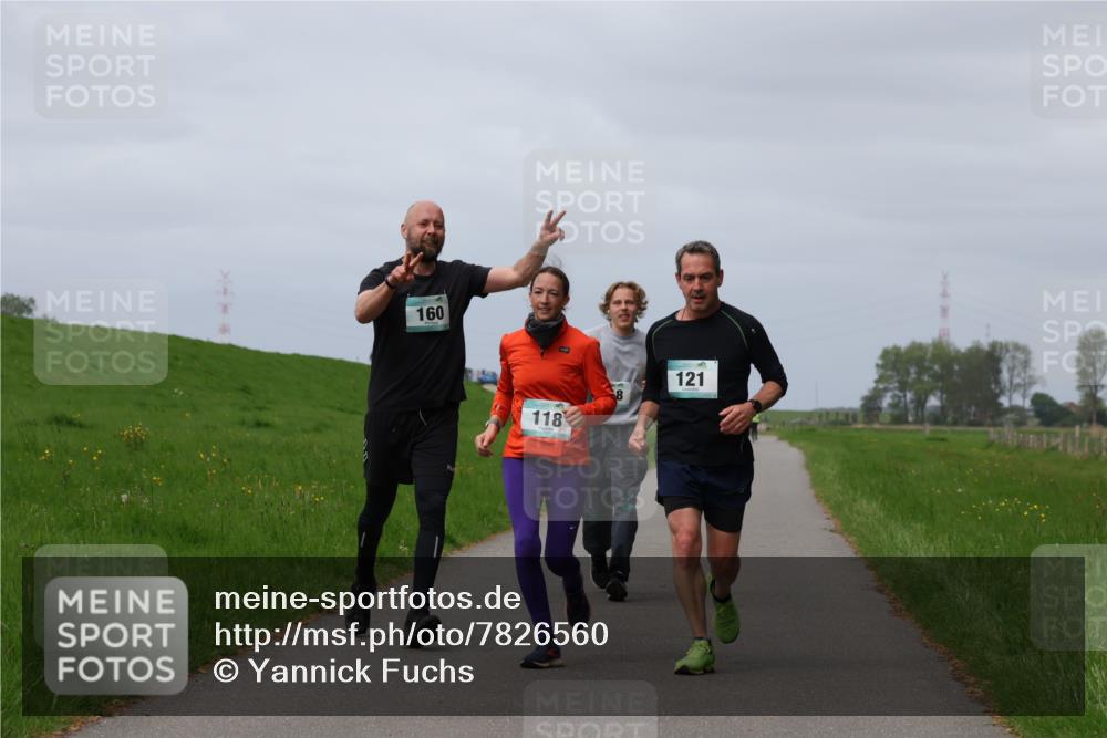04.05.2025 - 8. Wedeler Halbmarathon Yannick Fuchs http://msf.ph/oto/7826560 04.05.2025 11:55:43 Laufen 160, 118, 8, 121 meine-sportfotos.de