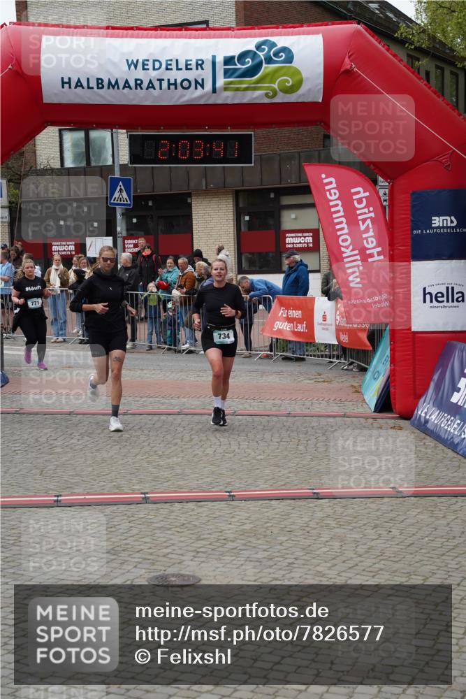 04.05.2025 - 8. Wedeler Halbmarathon Felixshl http://msf.ph/oto/7826577 04.05.2025 12:03:39 Ziel 725, 733, 734, 771 meine-sportfotos.de