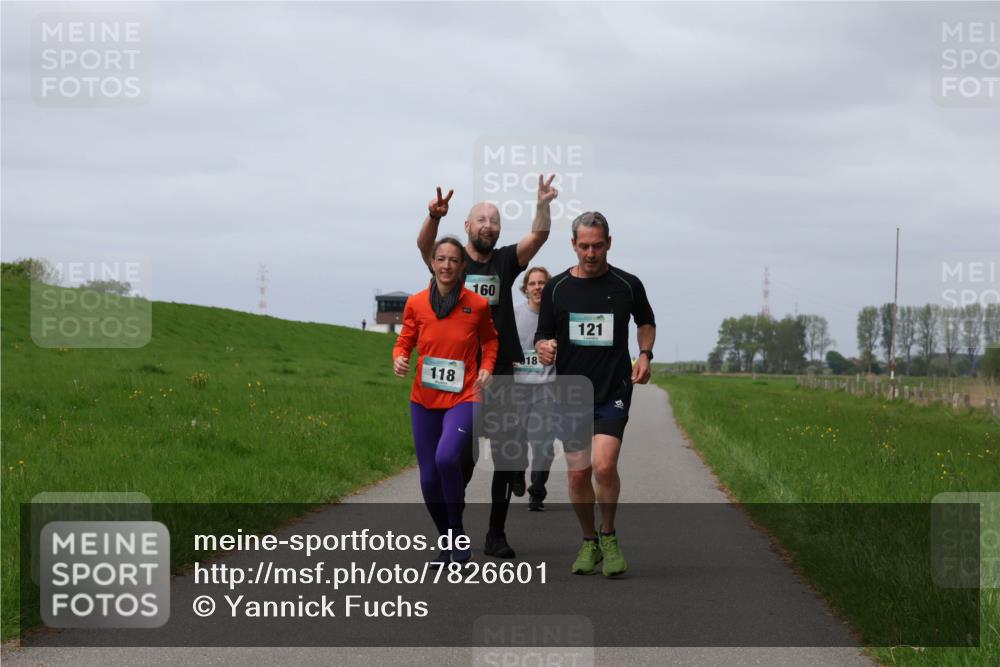 04.05.2025 - 8. Wedeler Halbmarathon Yannick Fuchs http://msf.ph/oto/7826601 04.05.2025 11:55:44 Laufen 160, 118, 18, 121 meine-sportfotos.de