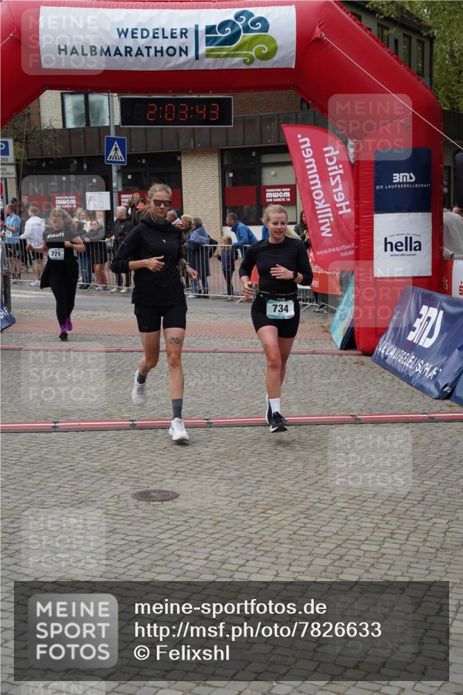 04.05.2025 - 8. Wedeler Halbmarathon Felixshl http://msf.ph/oto/7826633 04.05.2025 12:03:41 Ziel 725, 733, 734, 771 meine-sportfotos.de
