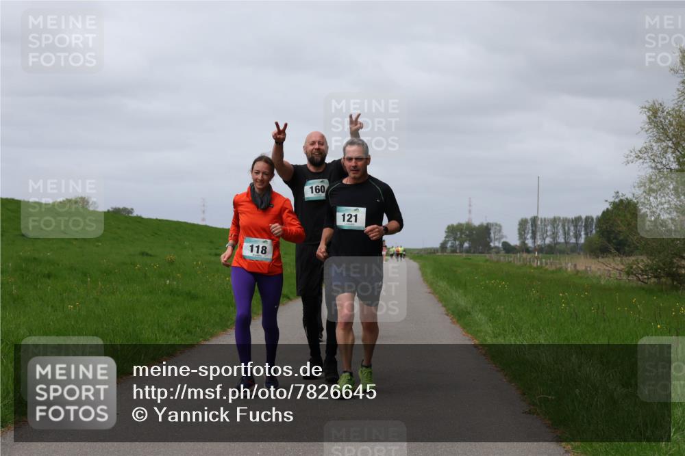 04.05.2025 - 8. Wedeler Halbmarathon Yannick Fuchs http://msf.ph/oto/7826645 04.05.2025 11:55:45 Laufen 118, 160, 121 meine-sportfotos.de