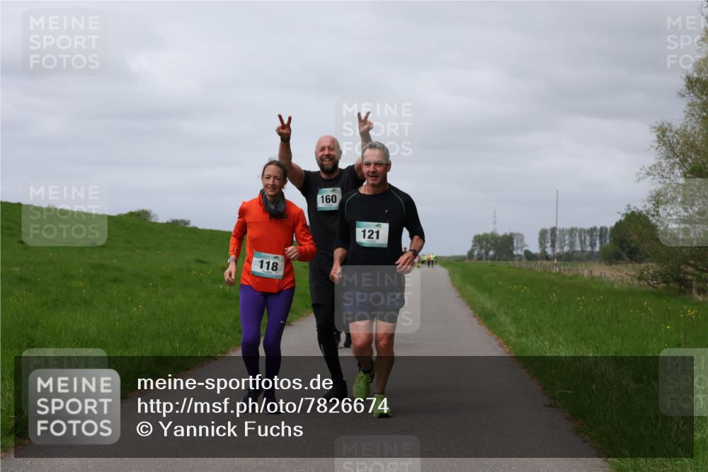 04.05.2025 - 8. Wedeler Halbmarathon Yannick Fuchs http://msf.ph/oto/7826674 04.05.2025 11:55:46 Laufen 118, 160, 121 meine-sportfotos.de