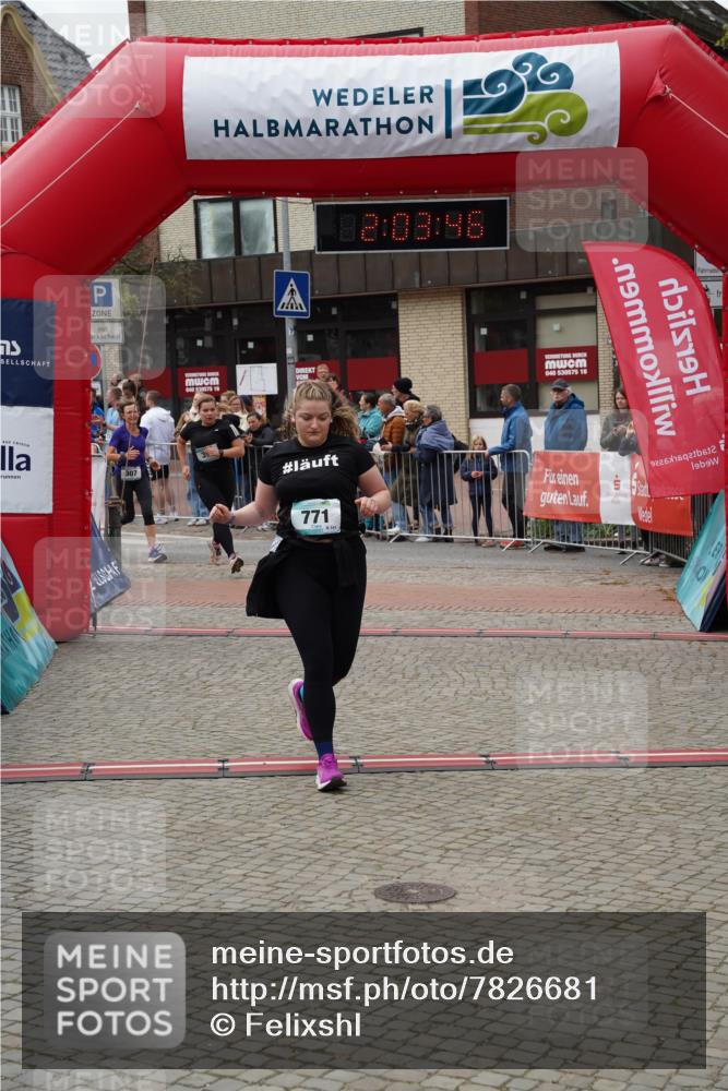 04.05.2025 - 8. Wedeler Halbmarathon Felixshl http://msf.ph/oto/7826681 04.05.2025 12:03:43 Ziel 307, 396, 733, 734, 771 meine-sportfotos.de