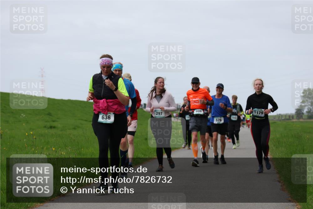 04.05.2025 - 8. Wedeler Halbmarathon Yannick Fuchs http://msf.ph/oto/7826732 04.05.2025 11:33:41 Laufen 297, 636, 808, 1055, 576, 1179 meine-sportfotos.de