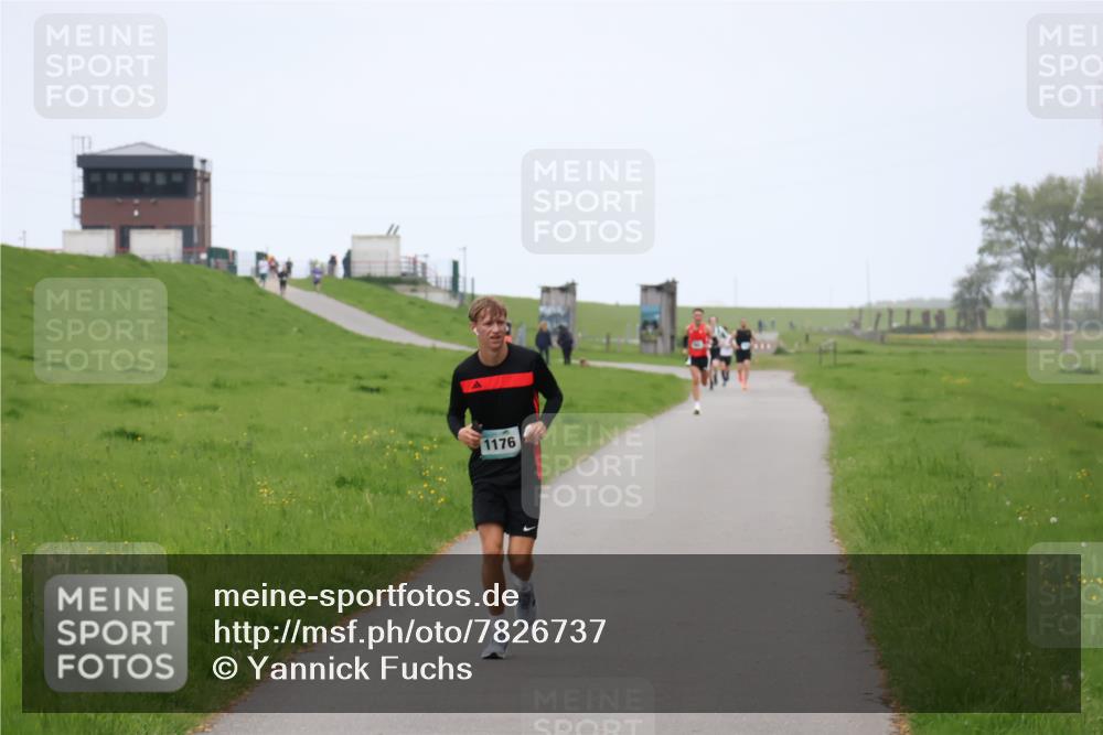 04.05.2025 - 8. Wedeler Halbmarathon Yannick Fuchs http://msf.ph/oto/7826737 04.05.2025 11:14:11 Laufen 1176 meine-sportfotos.de