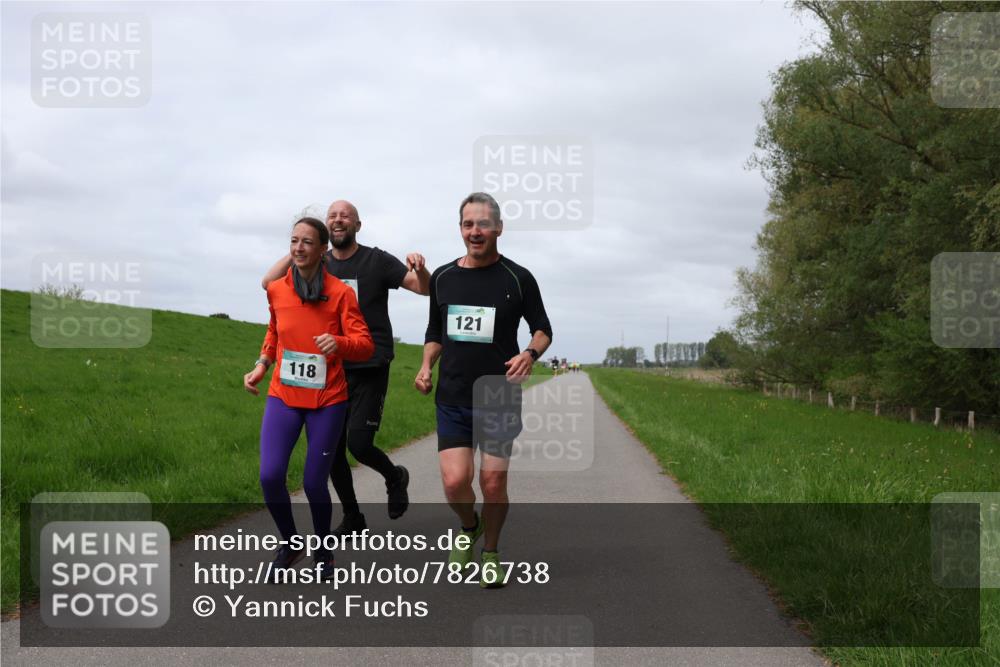 04.05.2025 - 8. Wedeler Halbmarathon Yannick Fuchs http://msf.ph/oto/7826738 04.05.2025 11:55:47 Laufen 118, 121 meine-sportfotos.de