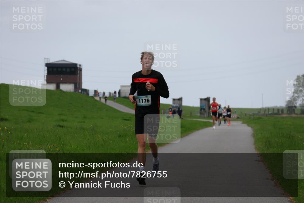 04.05.2025 - 8. Wedeler Halbmarathon Yannick Fuchs http://msf.ph/oto/7826755 04.05.2025 11:14:13 Laufen 1176 meine-sportfotos.de