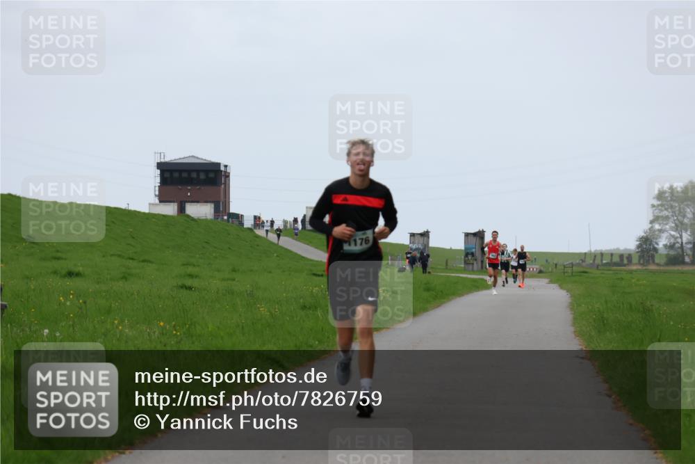 04.05.2025 - 8. Wedeler Halbmarathon Yannick Fuchs http://msf.ph/oto/7826759 04.05.2025 11:14:13 Laufen 176 meine-sportfotos.de