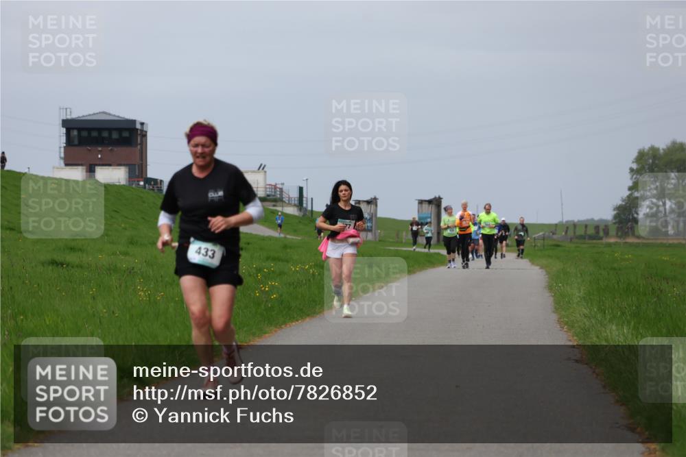 04.05.2025 - 8. Wedeler Halbmarathon Yannick Fuchs http://msf.ph/oto/7826852 04.05.2025 11:56:02 Laufen 433 meine-sportfotos.de