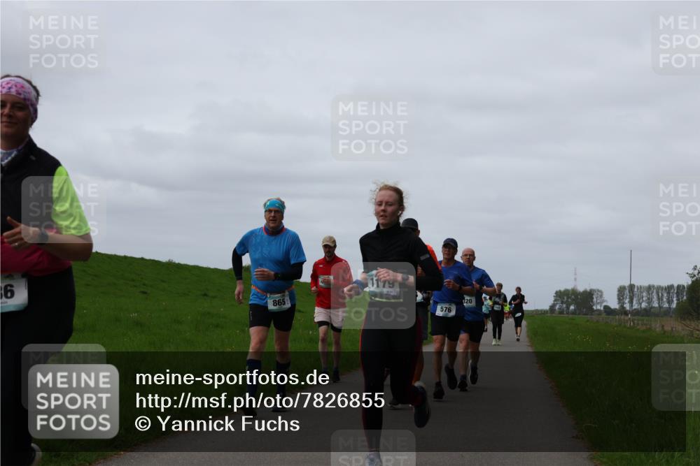 04.05.2025 - 8. Wedeler Halbmarathon Yannick Fuchs http://msf.ph/oto/7826855 04.05.2025 11:33:47 Laufen 36, 865, 1179, 20, 576 meine-sportfotos.de