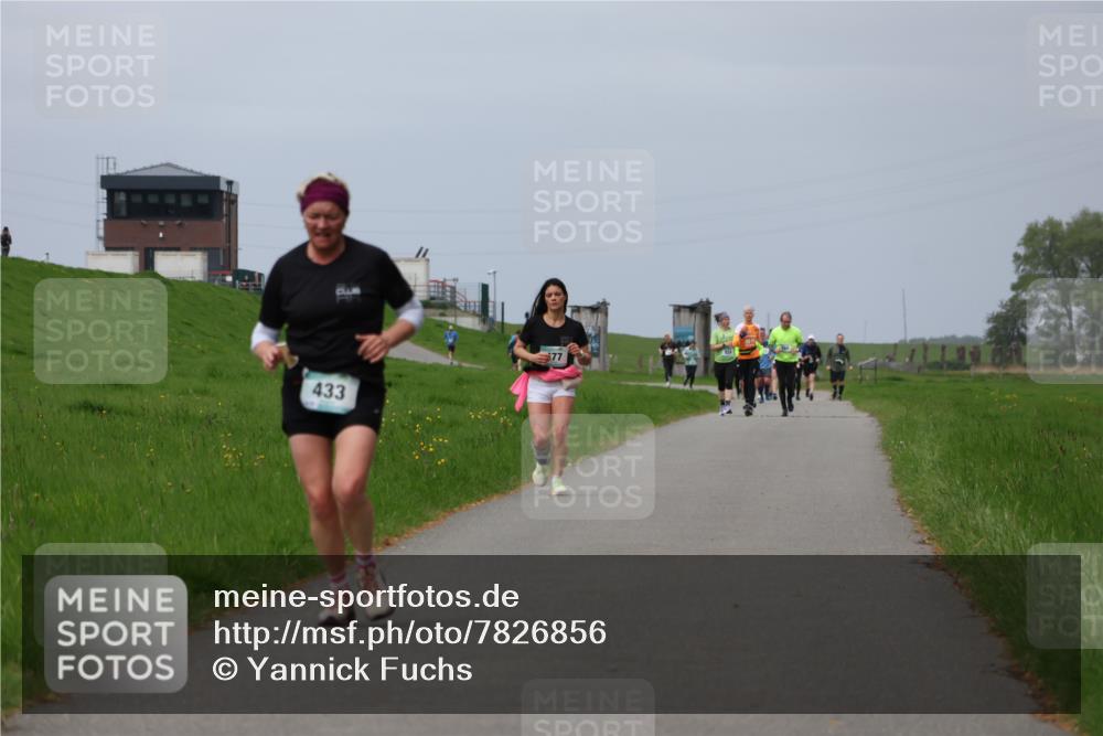 04.05.2025 - 8. Wedeler Halbmarathon Yannick Fuchs http://msf.ph/oto/7826856 04.05.2025 11:56:02 Laufen 433, 77 meine-sportfotos.de
