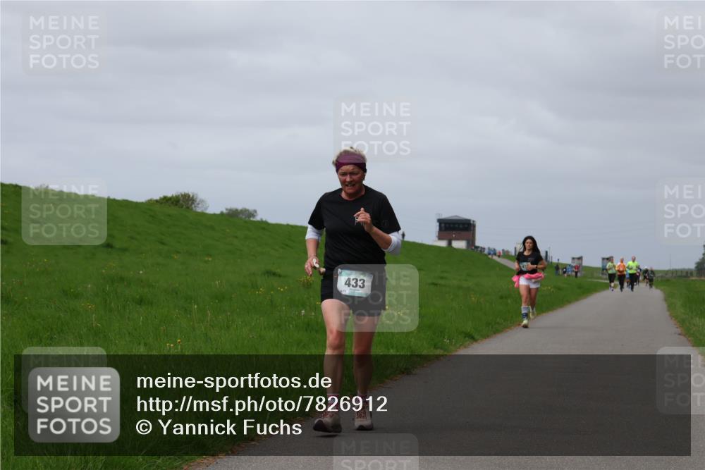 04.05.2025 - 8. Wedeler Halbmarathon Yannick Fuchs http://msf.ph/oto/7826912 04.05.2025 11:56:07 Laufen 433 meine-sportfotos.de