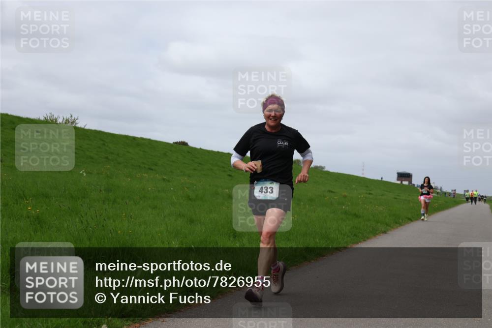04.05.2025 - 8. Wedeler Halbmarathon Yannick Fuchs http://msf.ph/oto/7826955 04.05.2025 11:56:09 Laufen 433 meine-sportfotos.de