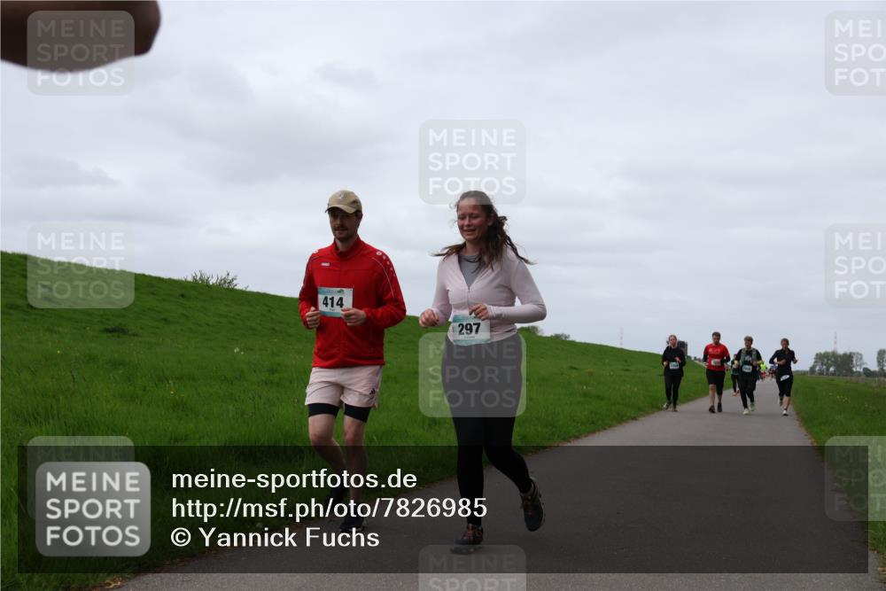 04.05.2025 - 8. Wedeler Halbmarathon Yannick Fuchs http://msf.ph/oto/7826985 04.05.2025 11:33:52 Laufen 414, 297 meine-sportfotos.de