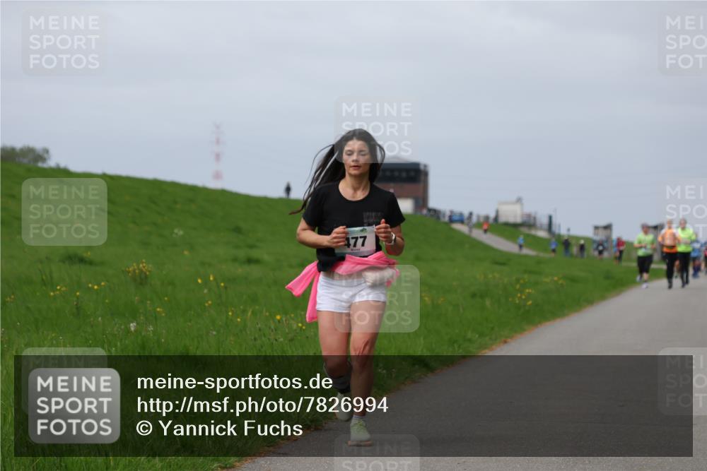 04.05.2025 - 8. Wedeler Halbmarathon Yannick Fuchs http://msf.ph/oto/7826994 04.05.2025 11:56:13 Laufen 477 meine-sportfotos.de