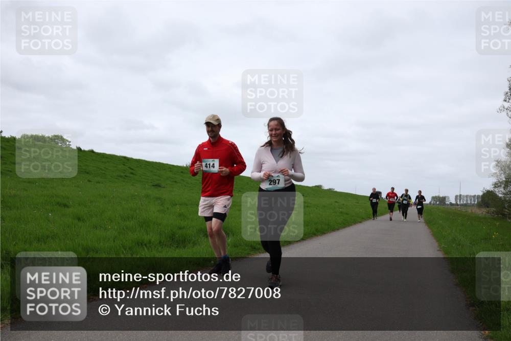 04.05.2025 - 8. Wedeler Halbmarathon Yannick Fuchs http://msf.ph/oto/7827008 04.05.2025 11:33:52 Laufen 414, 297 meine-sportfotos.de