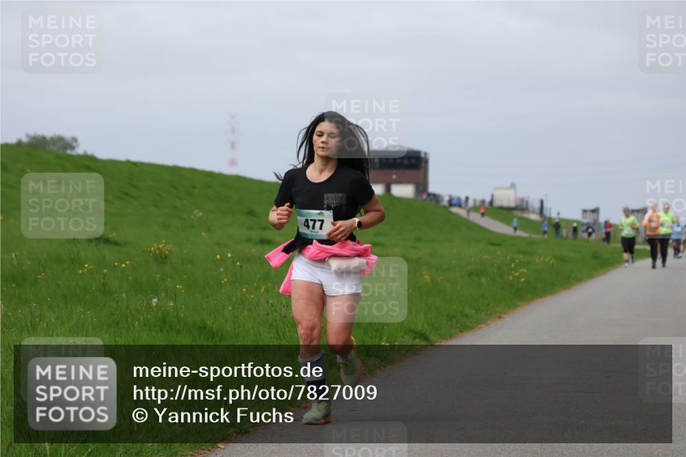 04.05.2025 - 8. Wedeler Halbmarathon Yannick Fuchs http://msf.ph/oto/7827009 04.05.2025 11:56:13 Laufen 477 meine-sportfotos.de