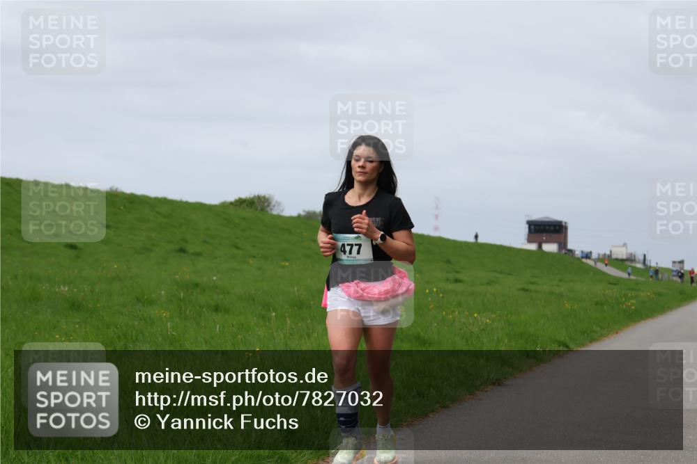 04.05.2025 - 8. Wedeler Halbmarathon Yannick Fuchs http://msf.ph/oto/7827032 04.05.2025 11:56:15 Laufen 477 meine-sportfotos.de