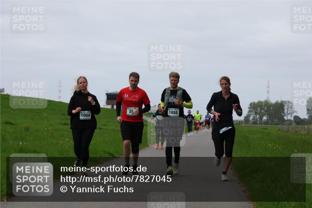 04.05.2025 - 8. Wedeler Halbmarathon Yannick Fuchs http://msf.ph/oto/7827045 04.05.2025 11:33:54 Laufen 1054, 28, 775, 1055 meine-sportfotos.de