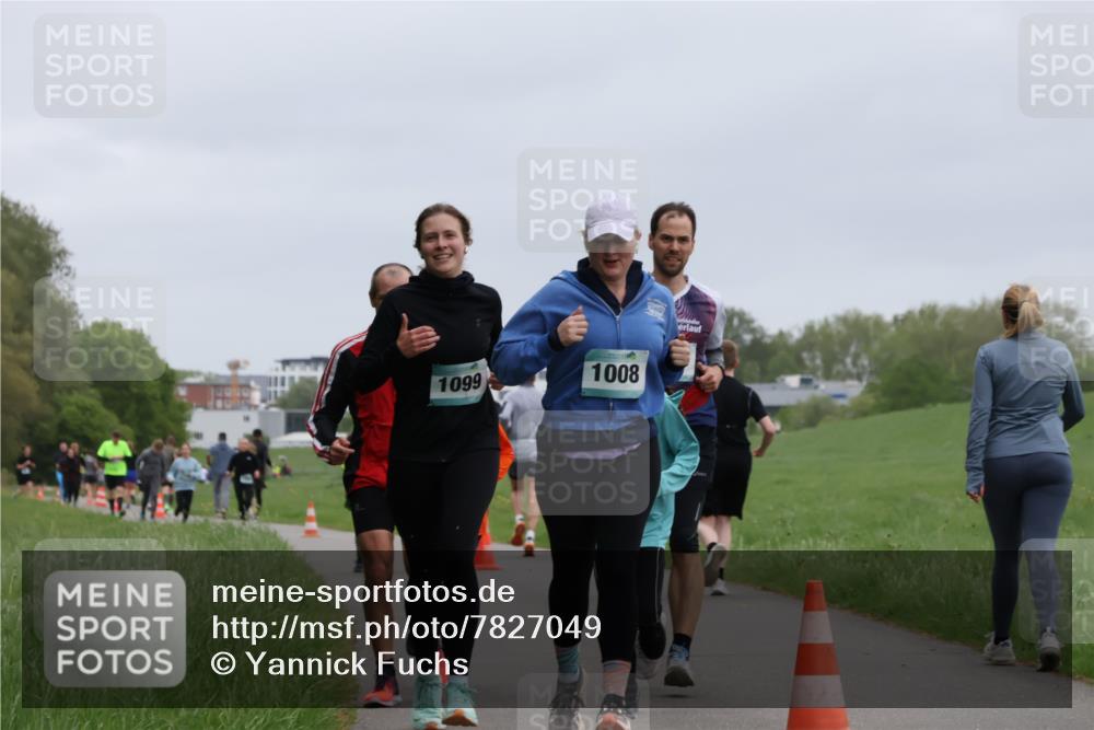 04.05.2025 - 8. Wedeler Halbmarathon Yannick Fuchs http://msf.ph/oto/7827049 04.05.2025 11:14:36 Laufen 1099, 1008 meine-sportfotos.de