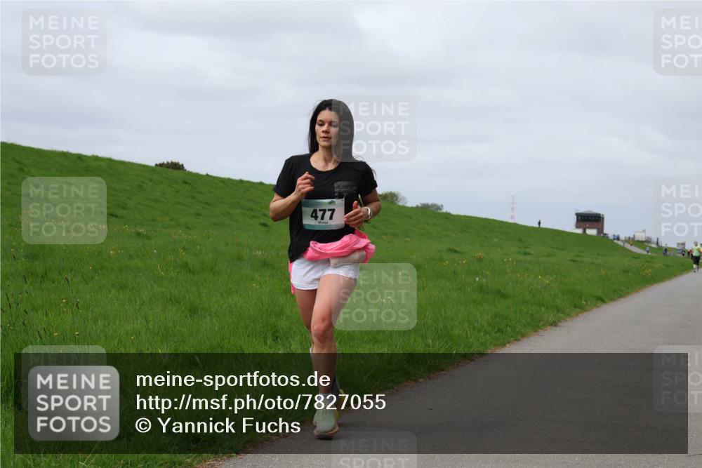 04.05.2025 - 8. Wedeler Halbmarathon Yannick Fuchs http://msf.ph/oto/7827055 04.05.2025 11:56:16 Laufen 477 meine-sportfotos.de
