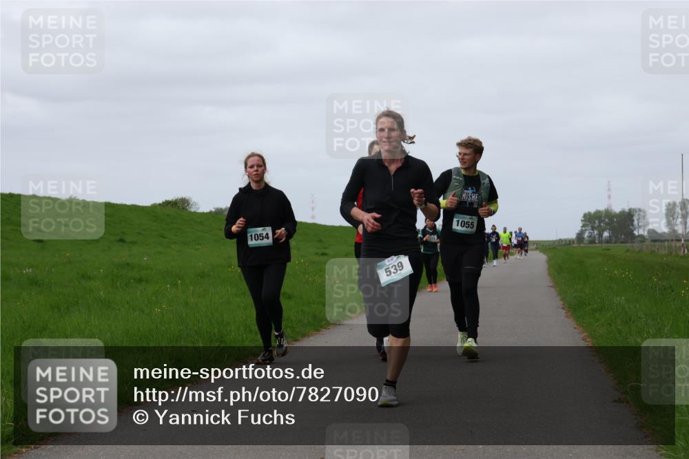 04.05.2025 - 8. Wedeler Halbmarathon Yannick Fuchs http://msf.ph/oto/7827090 04.05.2025 11:33:56 Laufen 1054, 539, 1055 meine-sportfotos.de