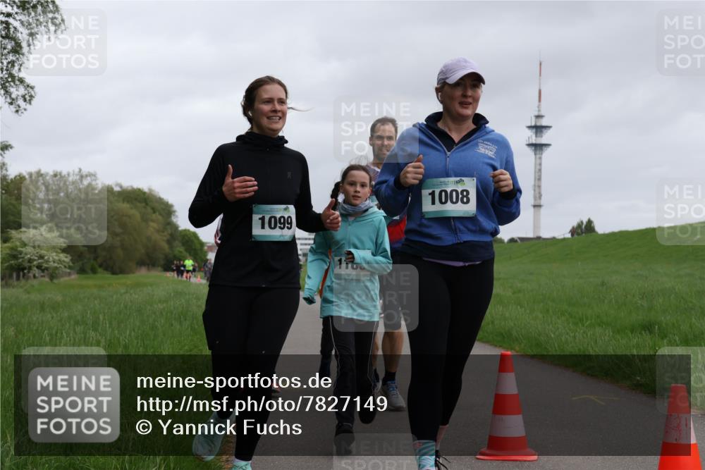 04.05.2025 - 8. Wedeler Halbmarathon Yannick Fuchs http://msf.ph/oto/7827149 04.05.2025 11:14:39 Laufen 1099, 110, 1008 meine-sportfotos.de
