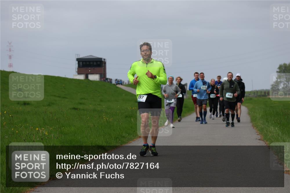 04.05.2025 - 8. Wedeler Halbmarathon Yannick Fuchs http://msf.ph/oto/7827164 04.05.2025 11:56:50 Laufen 197, 909, 415, 849 meine-sportfotos.de